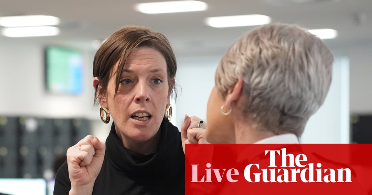 PM Affirms Confidence in Jess Phillips Amid Calls for Her Resignation from Grooming Gang Survivors – UK Politics Update – Mirror Brief