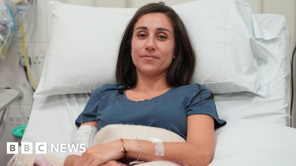 Hertfordshire Mother Becomes First UK Patient to Test Innovative MS Therapy – Mirror Brief